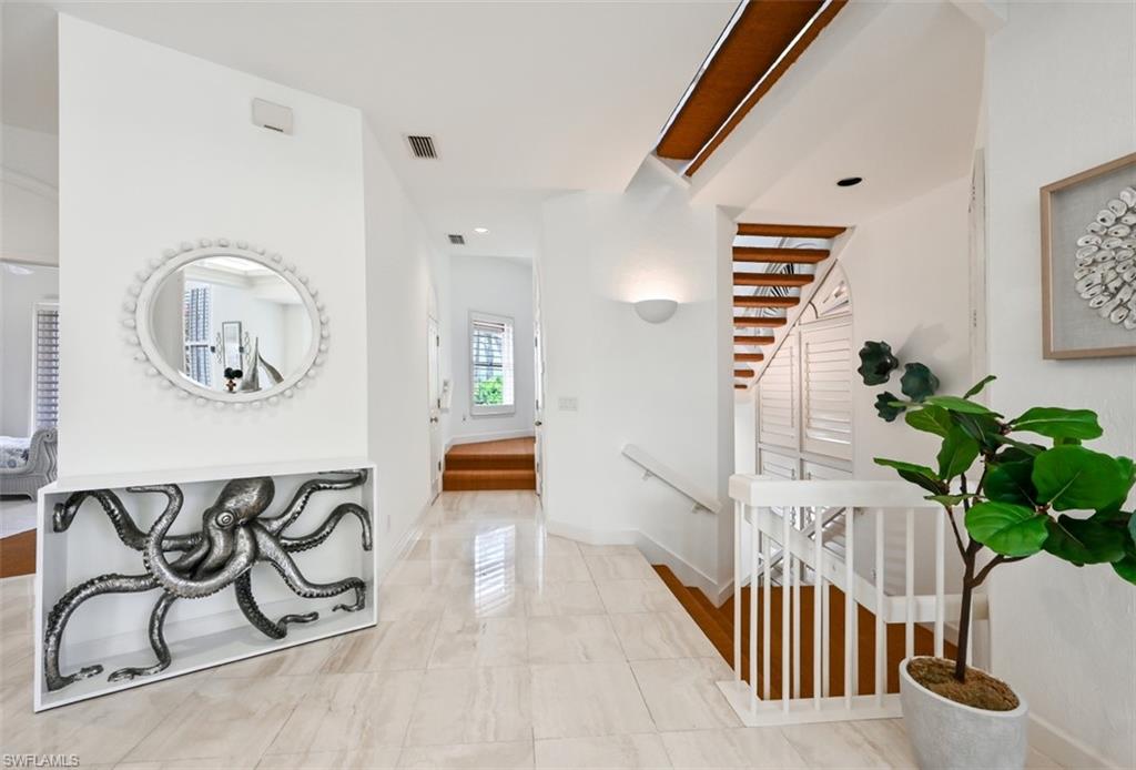 30 Casa Mar LN Unit: 2.01