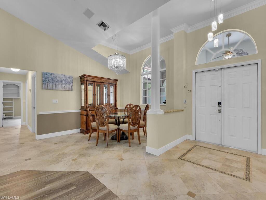 5891 Golden Oaks LN