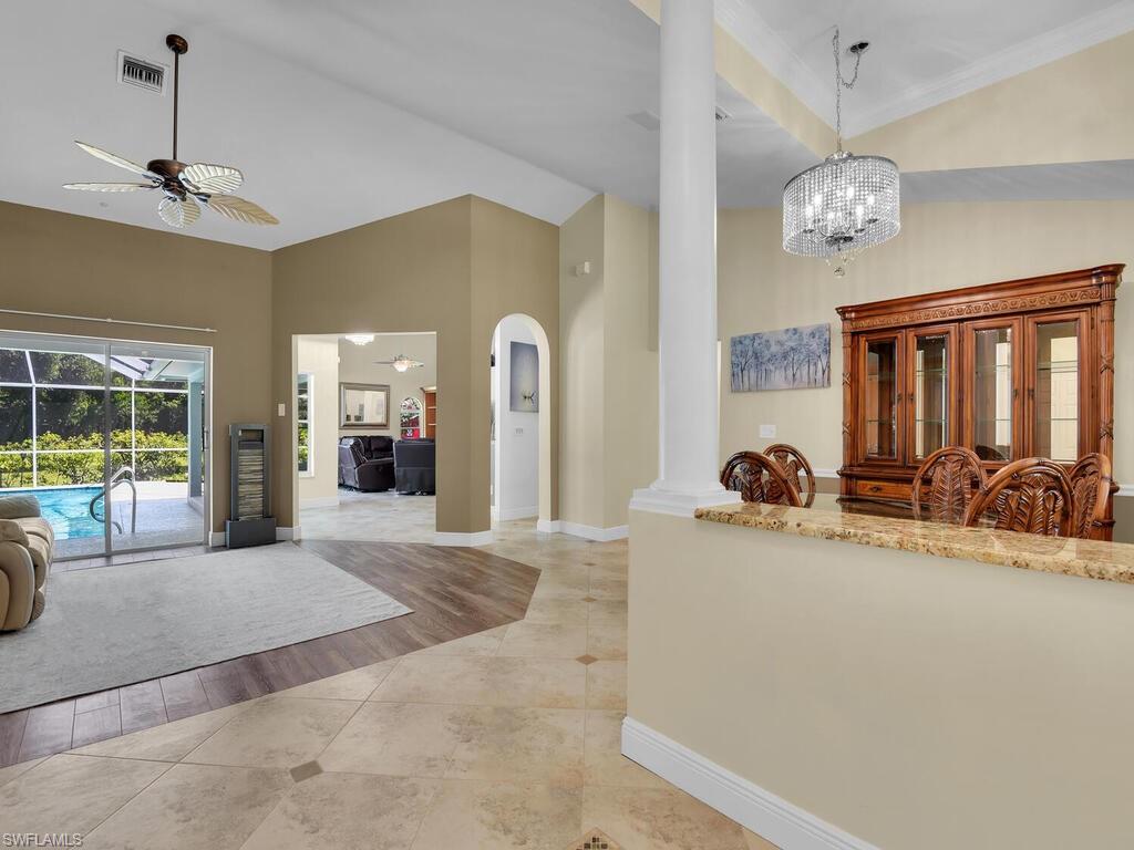 5891 Golden Oaks LN