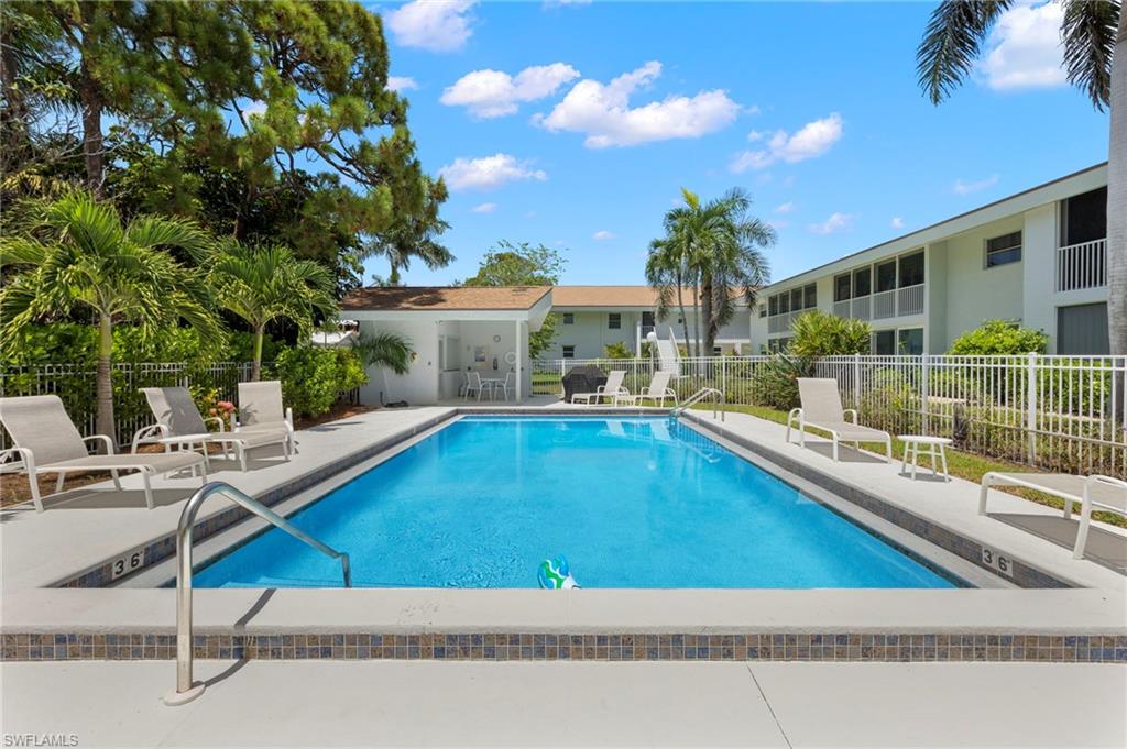 4126 Belair LN Unit: B7