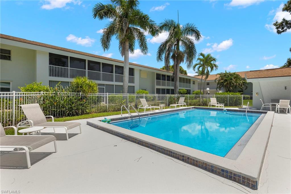 4126 Belair LN Unit: B7