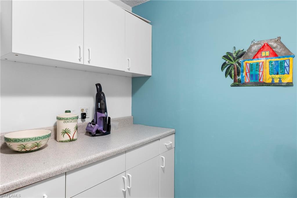 4126 Belair LN Unit: B7