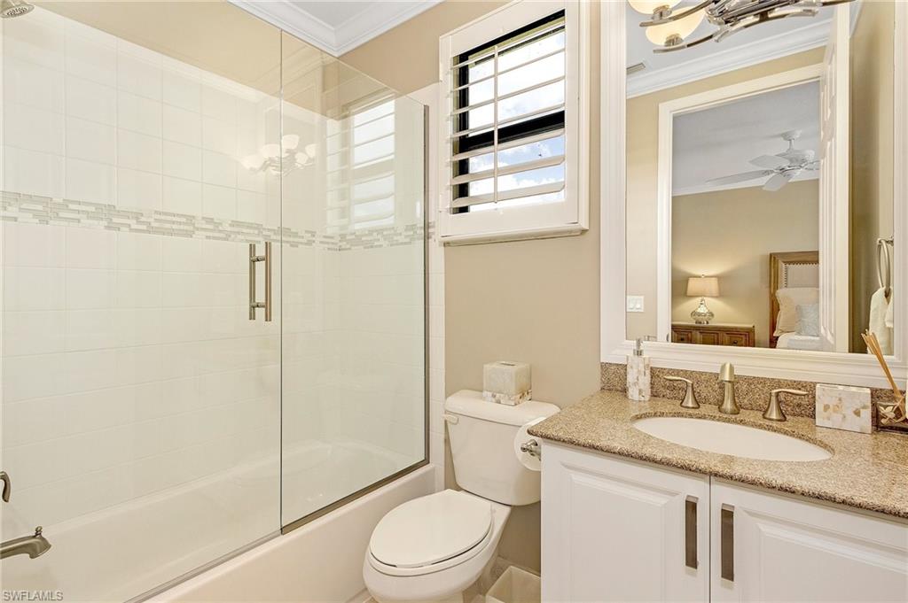 3821 Columbia CT