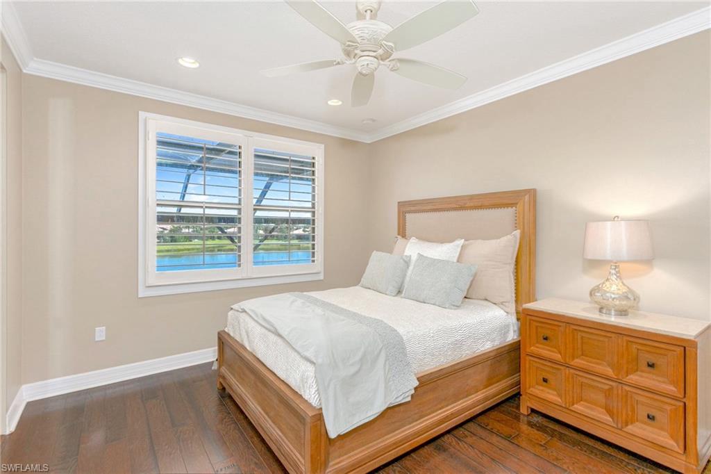 3821 Columbia CT