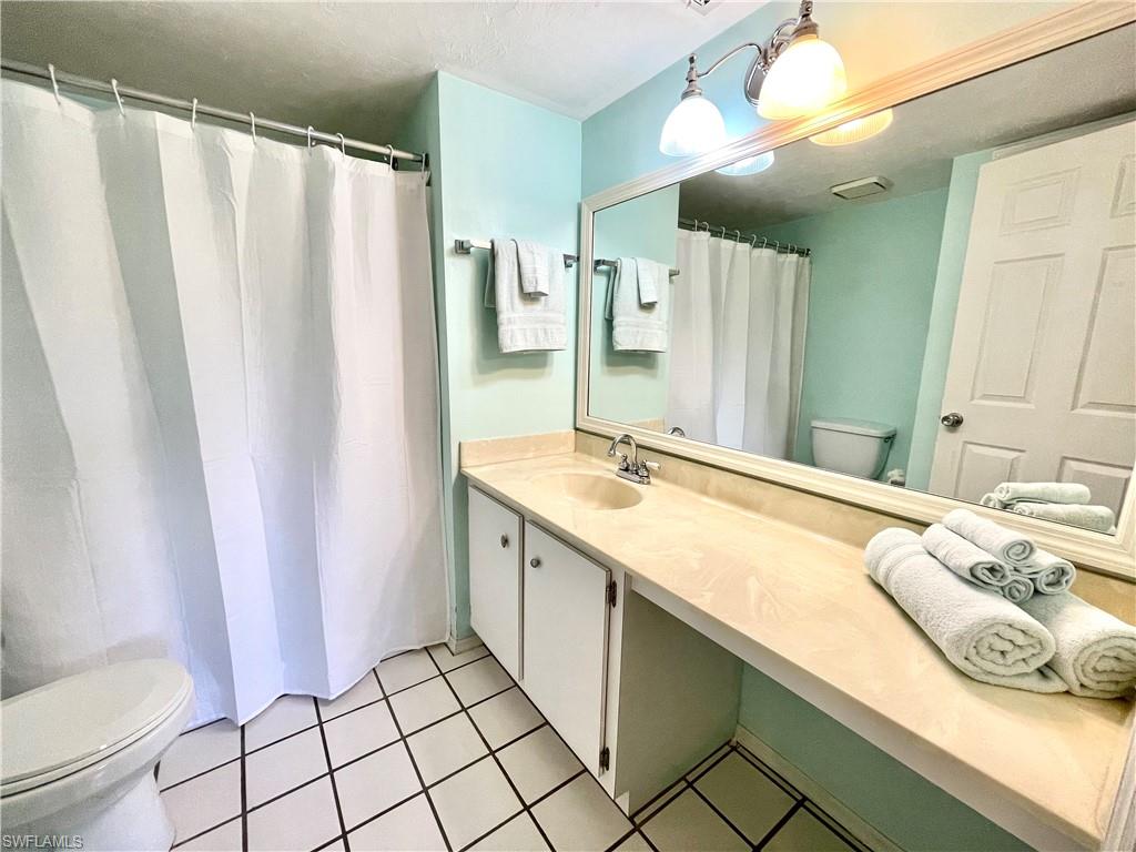 2340 Naples Trace CIR Unit: 8-802