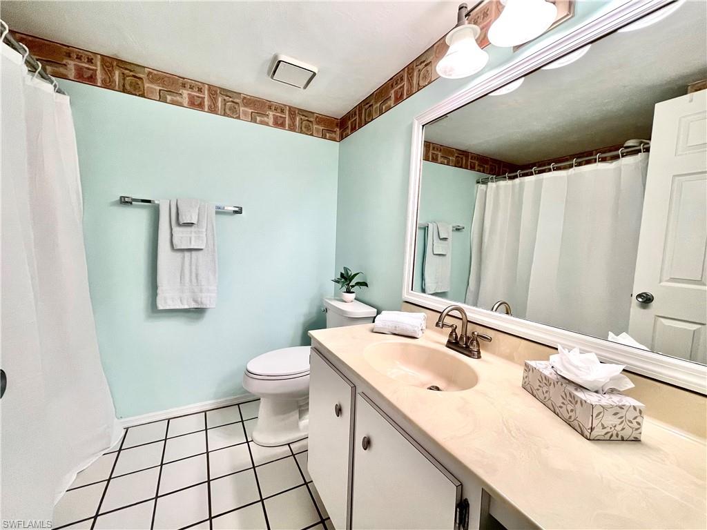 2340 Naples Trace CIR Unit: 8-802