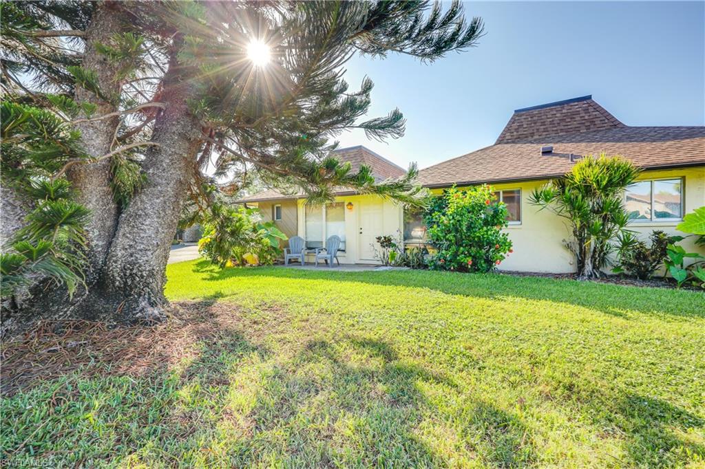 809 Palm View DR