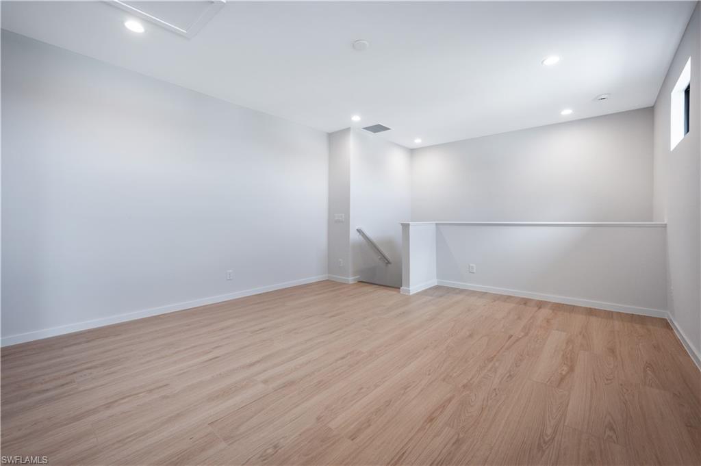 14544 Kingfisher LOOP