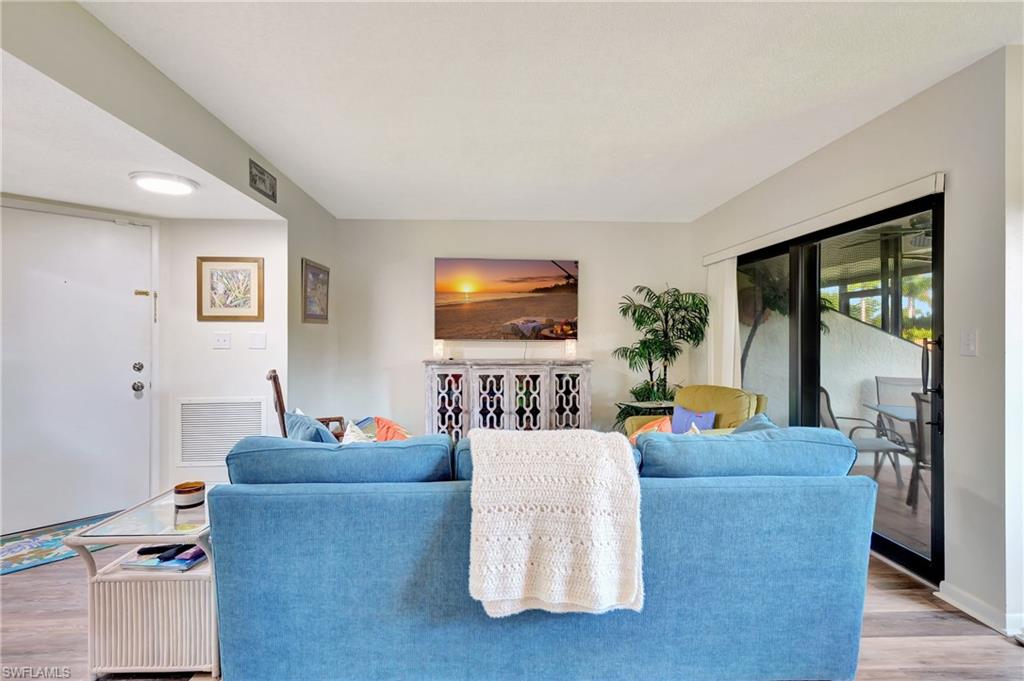 1506 Mainsail DR Unit: 10-A