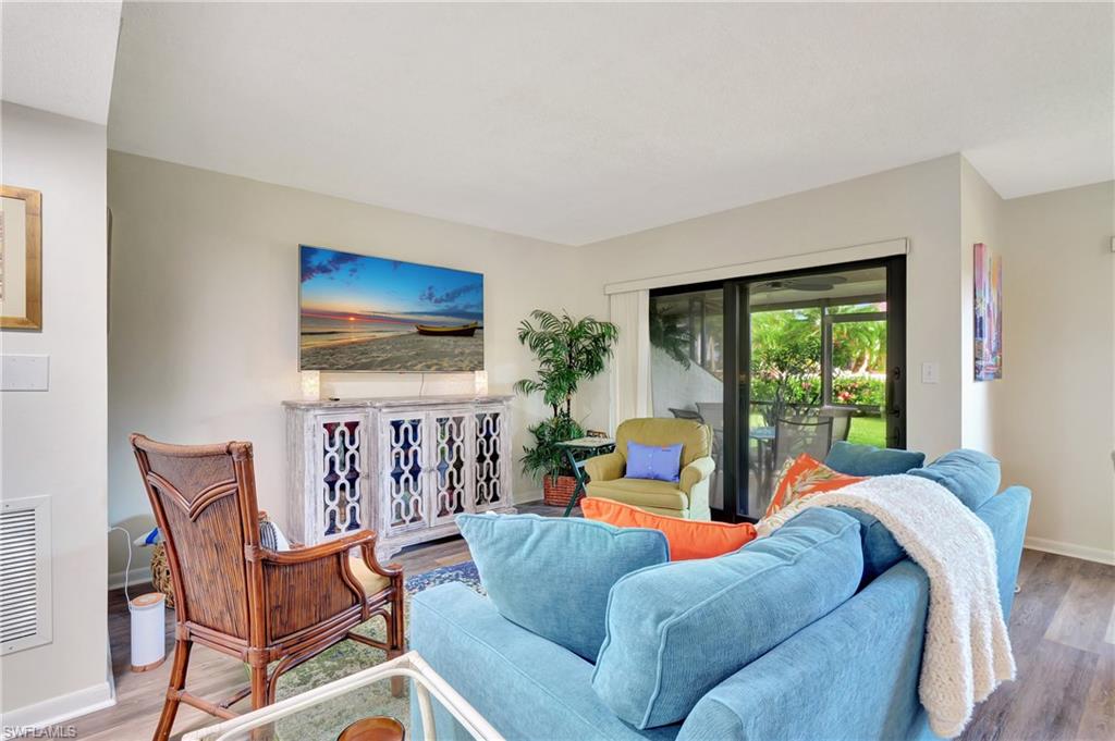 1506 Mainsail DR Unit: 10-A