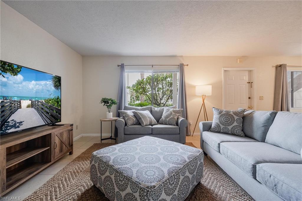 4635 Bayshore DR Unit: P2