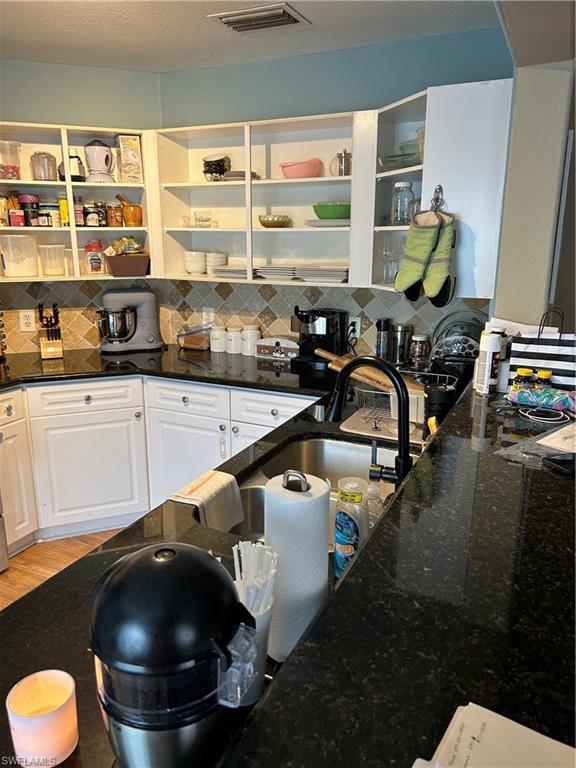 9578 Crescent Garden DR Unit: B-202