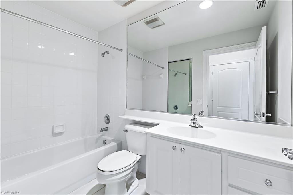 4201 Saint George LN