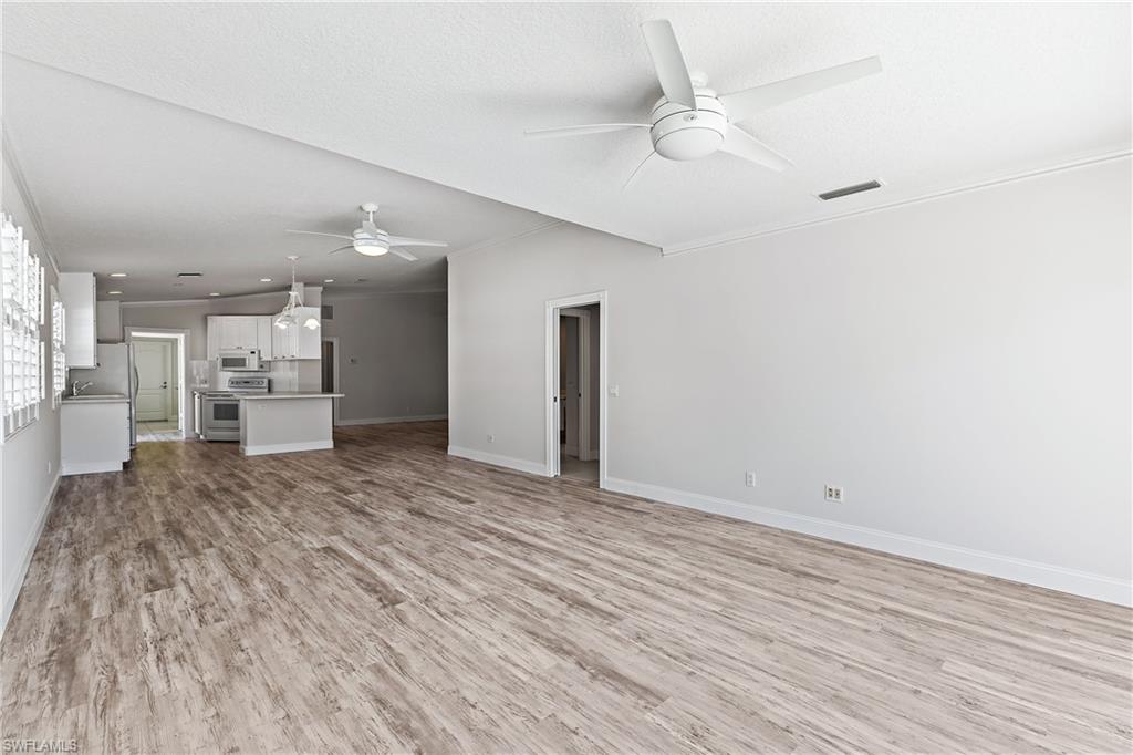 4201 Saint George LN