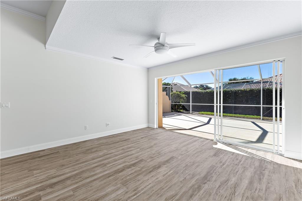 4201 Saint George LN