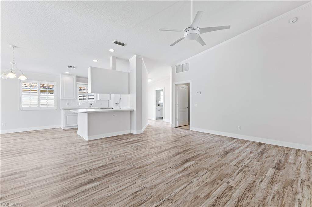 4201 Saint George LN