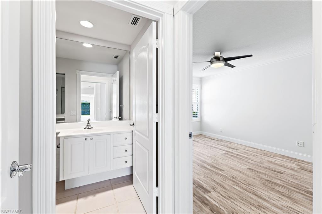 4201 Saint George LN