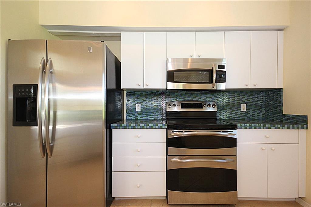 7003 Falcons Glen BLVD