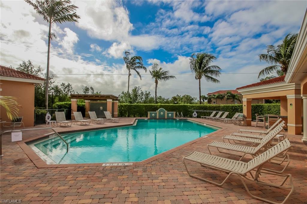 8736 River Homes LN Unit: 7104