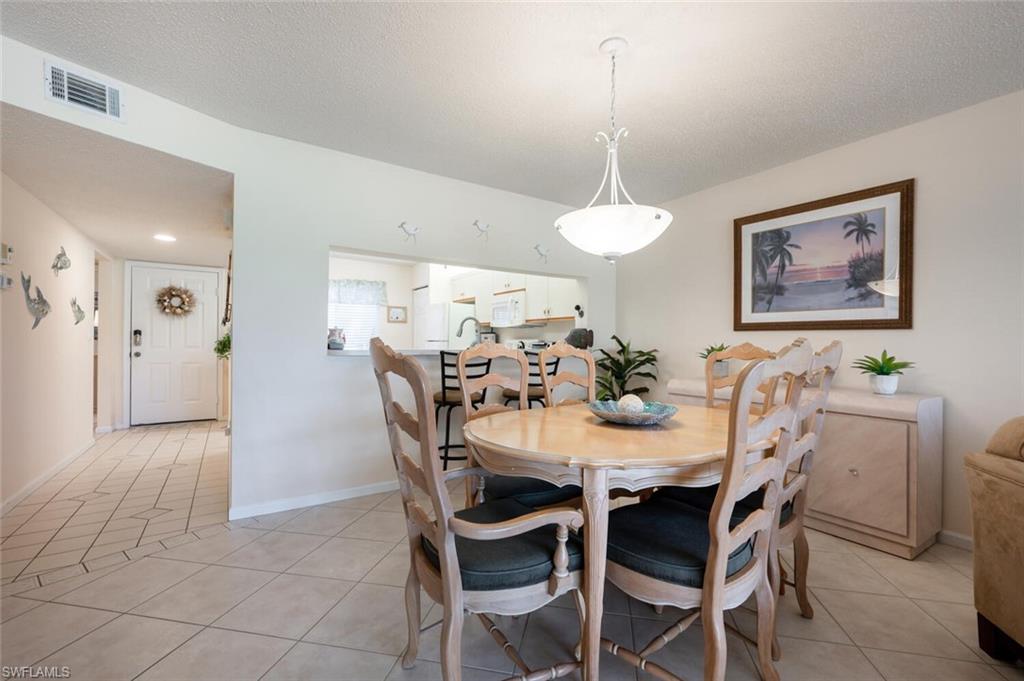 6700 Dennis CIR Unit: A-106