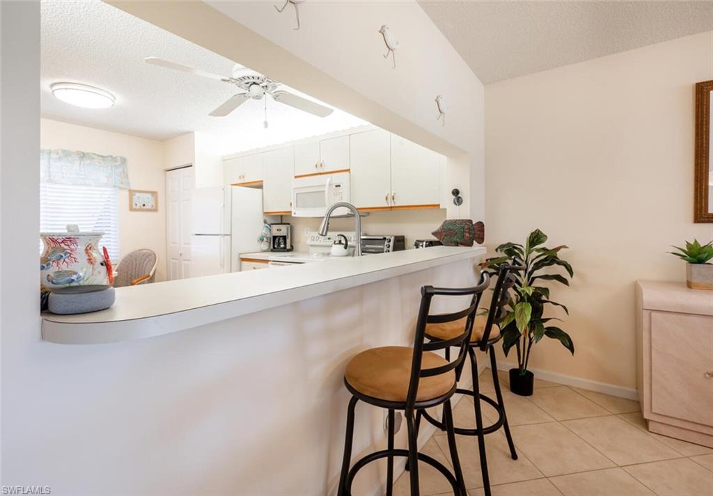 6700 Dennis CIR Unit: A-106