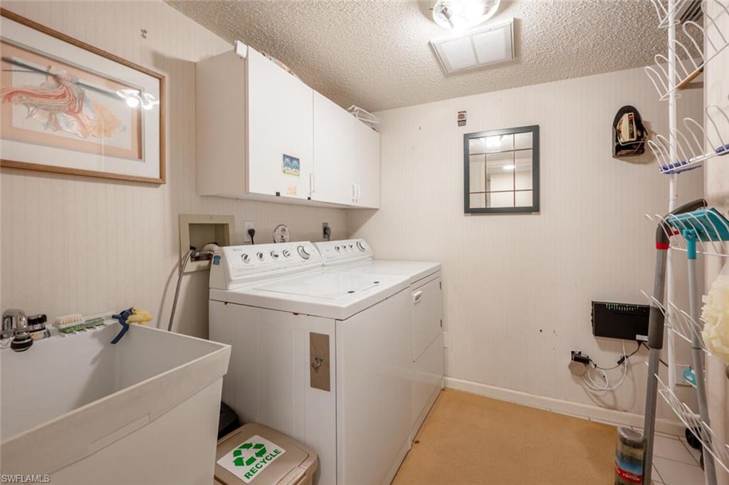 6700 Dennis CIR Unit: A-106