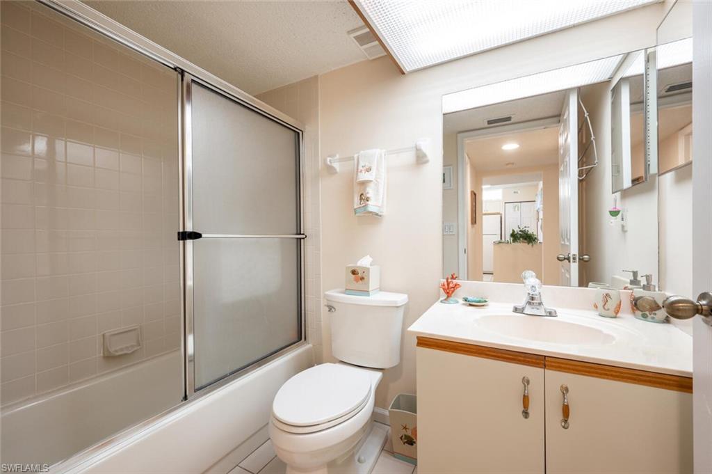 6700 Dennis CIR Unit: A-106