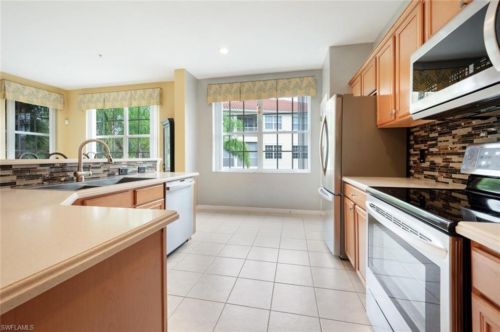 4863 Hampshire CT Unit: 4-107