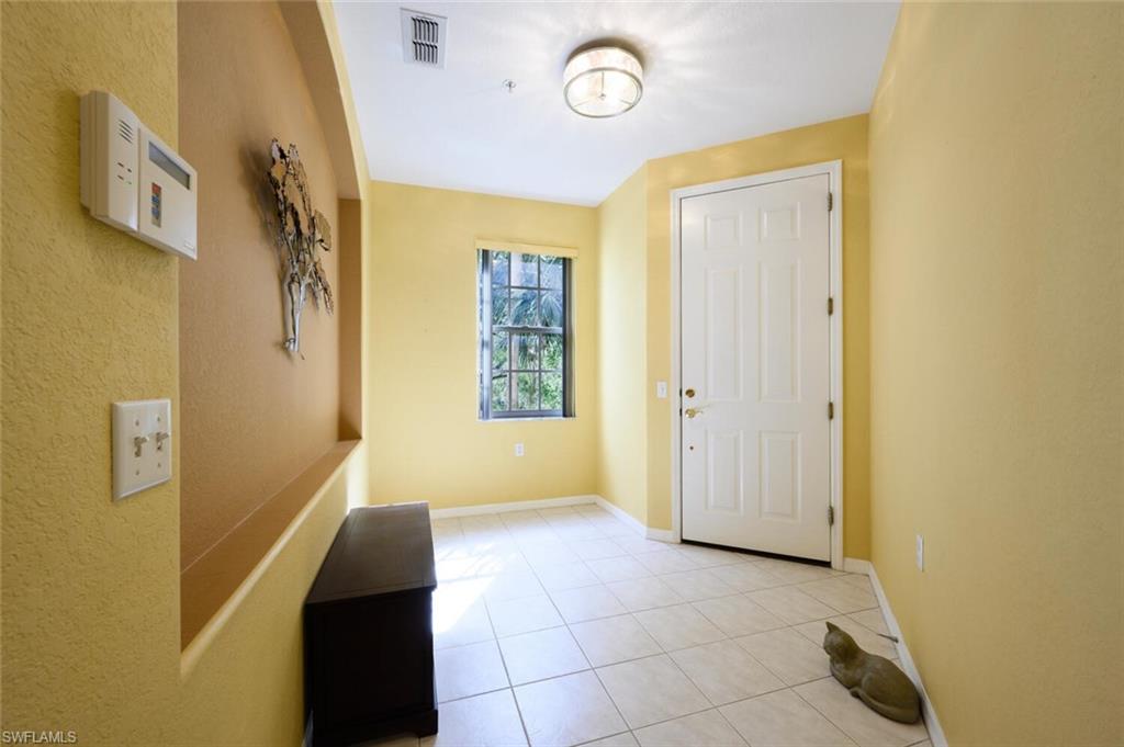 4863 Hampshire CT Unit: 4-107