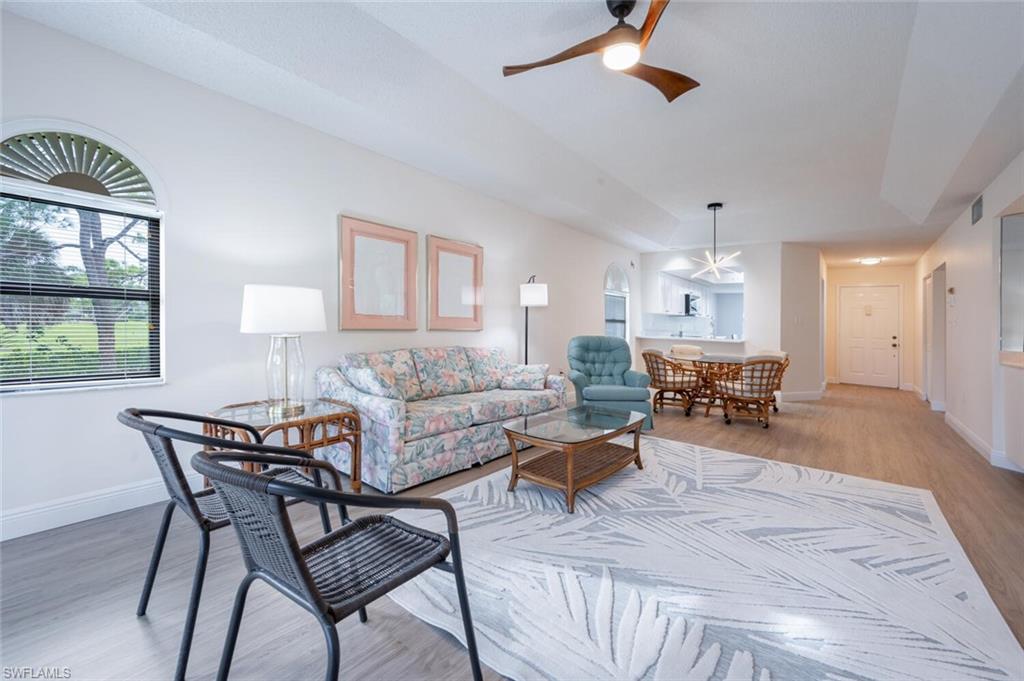 909 Augusta BLVD Unit: 909-8