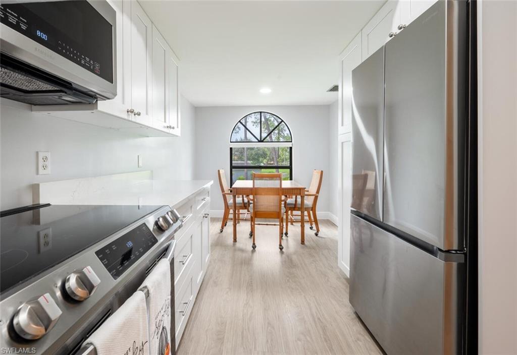 909 Augusta BLVD Unit: 909-8