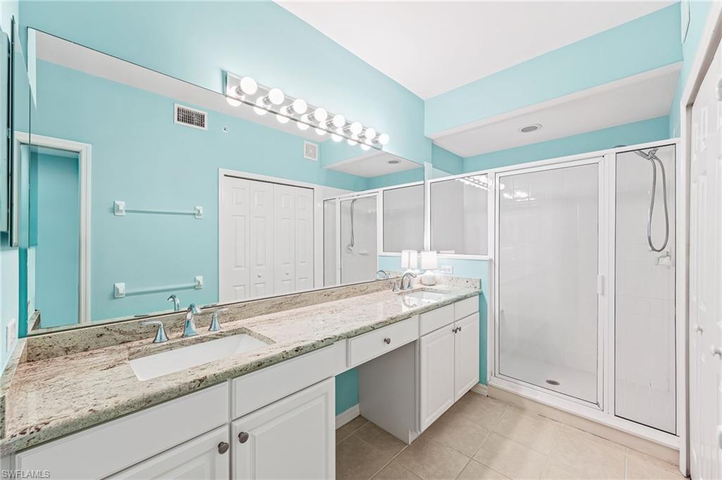 1320 Henley ST Unit: 2003