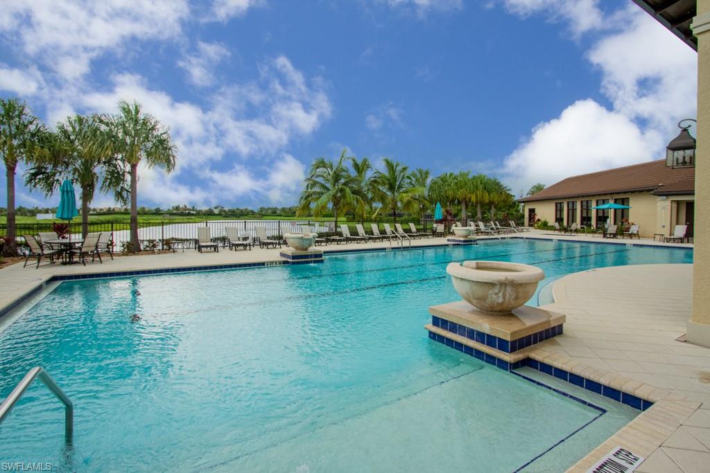 1858 Mustique ST