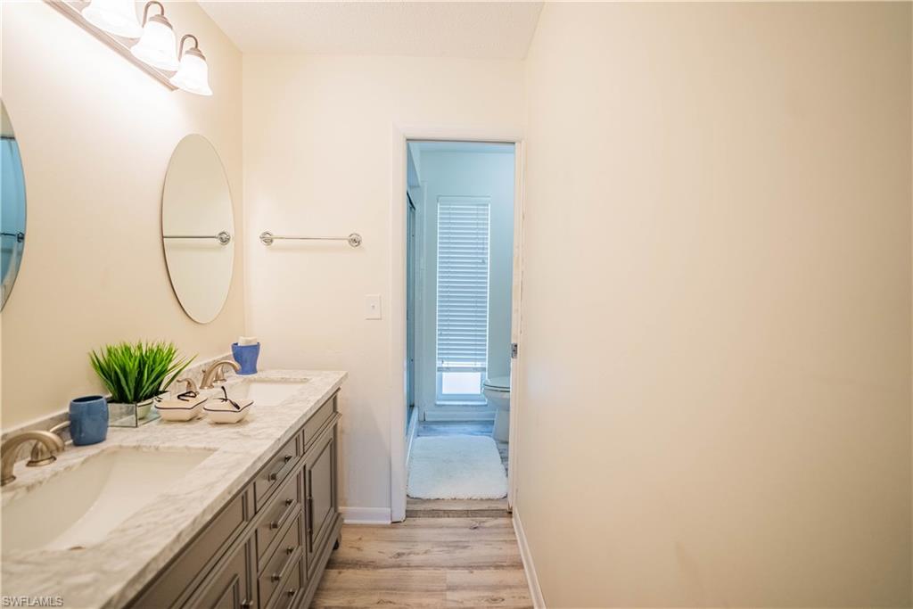 162 Teryl RD Unit: 4