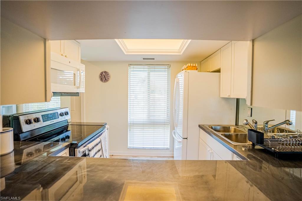 162 Teryl RD Unit: 4