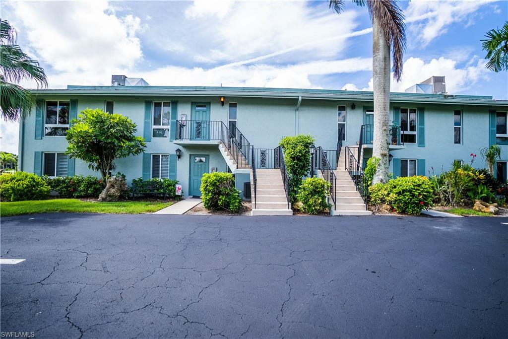 162 Teryl RD Unit: 4