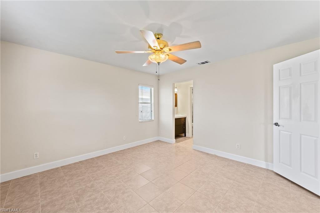 1462 Churchill CIR Unit: T-204