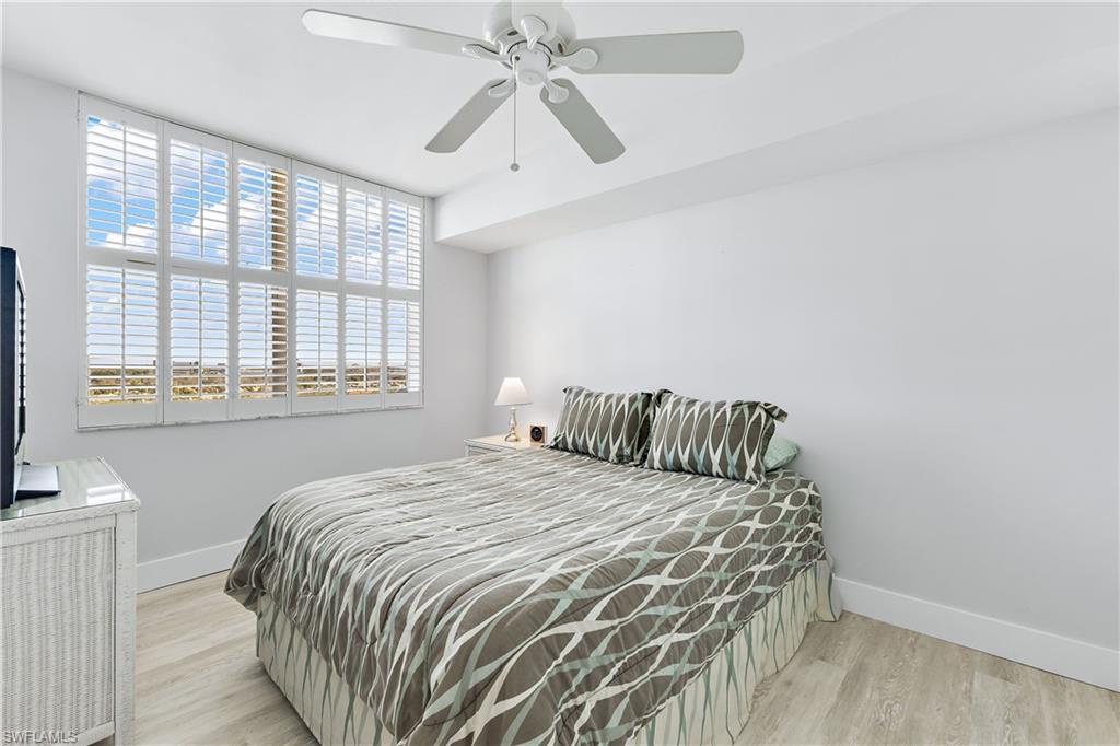 5550 Heron Point DR Unit: 1004