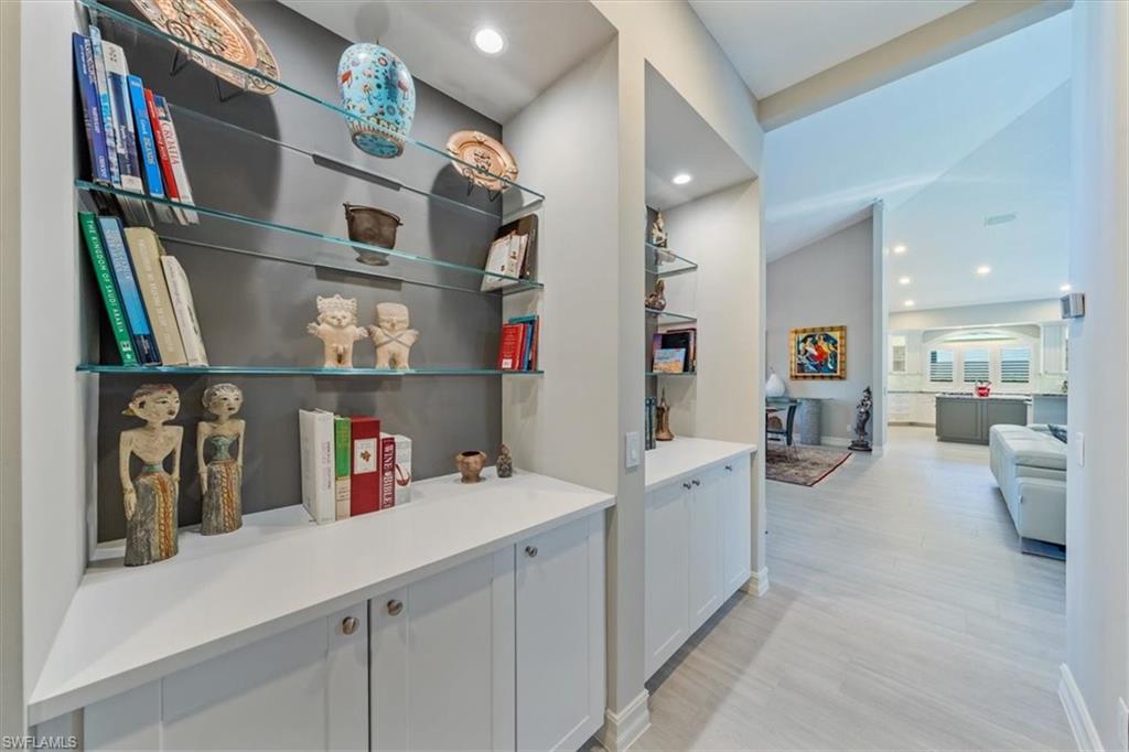 8986 Lely Island CIR