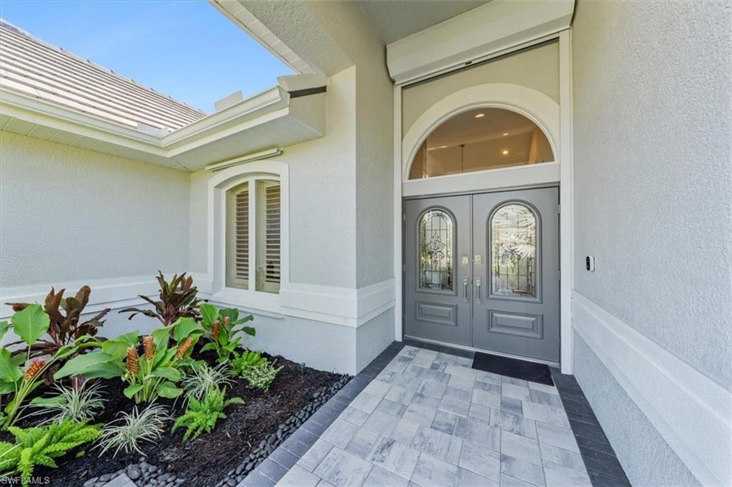 8986 Lely Island CIR