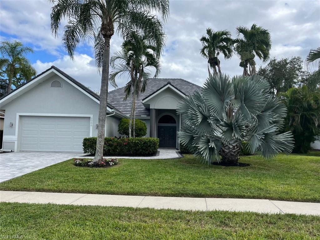 8986 Lely Island CIR