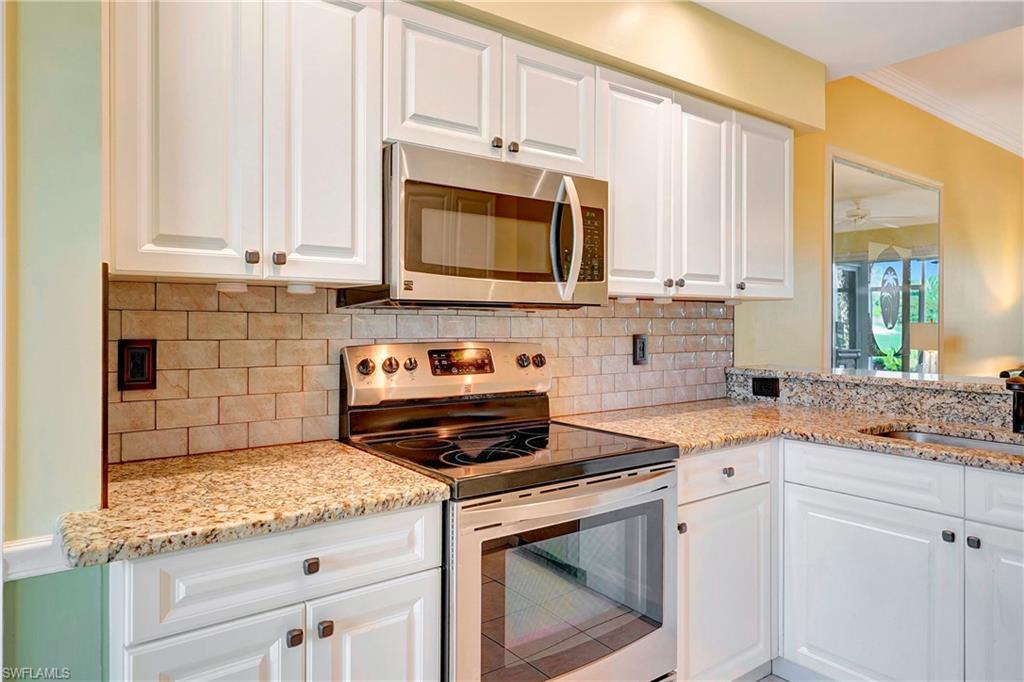 26781 Clarkston DR Unit: 106