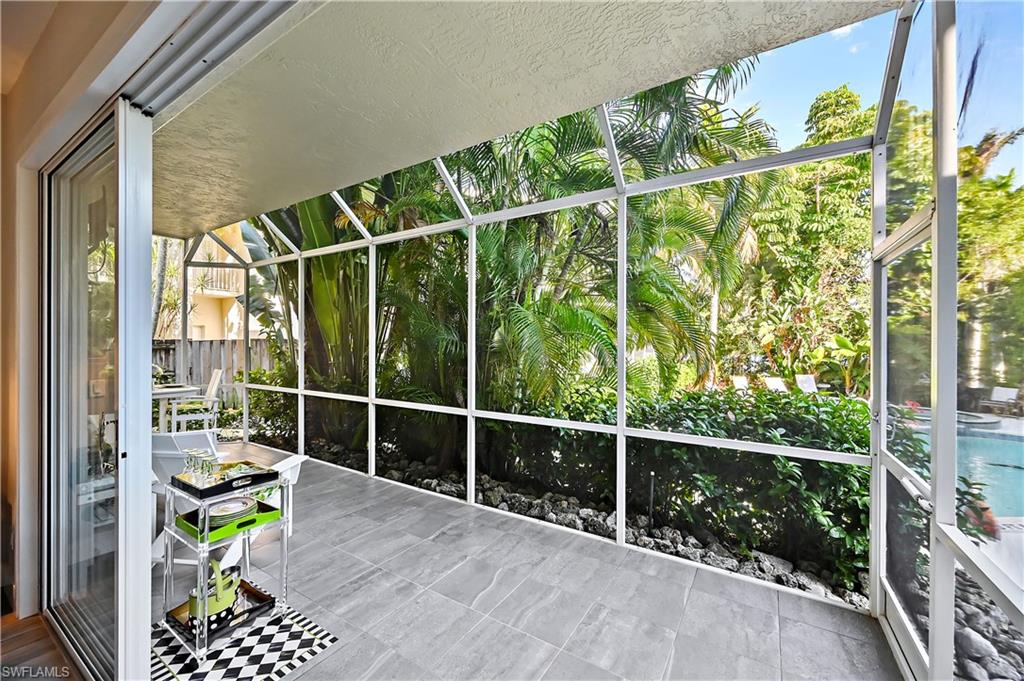 625 10th AVE S Unit: C-1