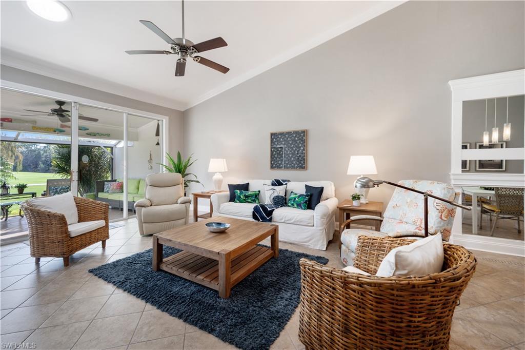 1004 Marblehead DR Unit: M-4