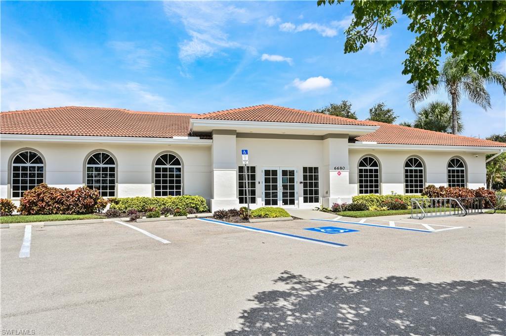 1004 Marblehead DR Unit: M-4