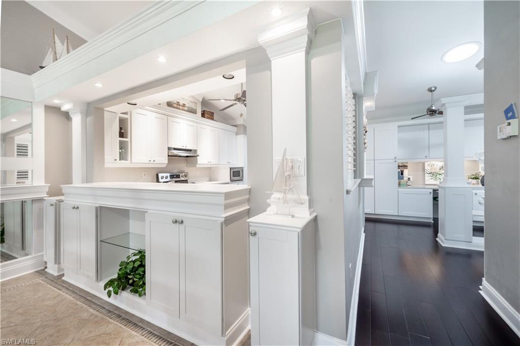 1004 Marblehead DR Unit: M-4