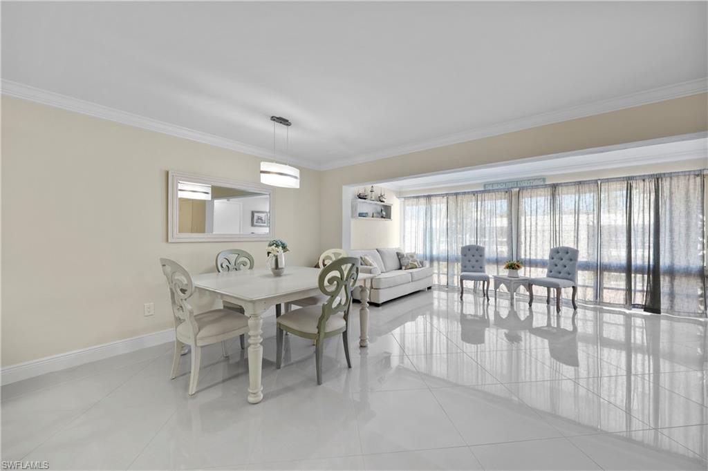 2100 Gulf Shore BLVD N Unit: 212