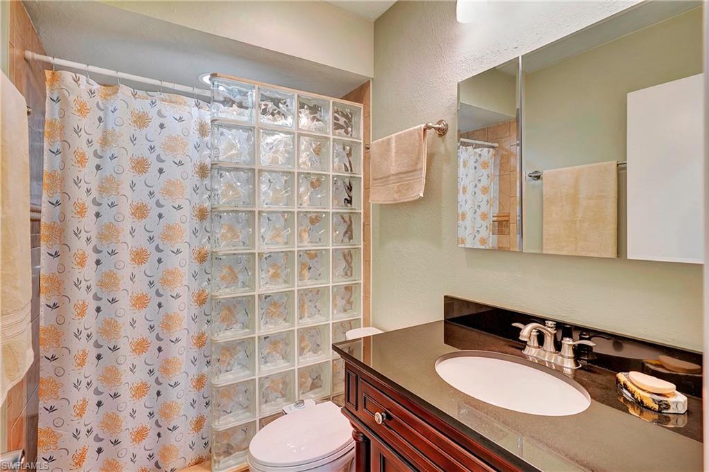 8340 Charter Club CIR Unit: 6