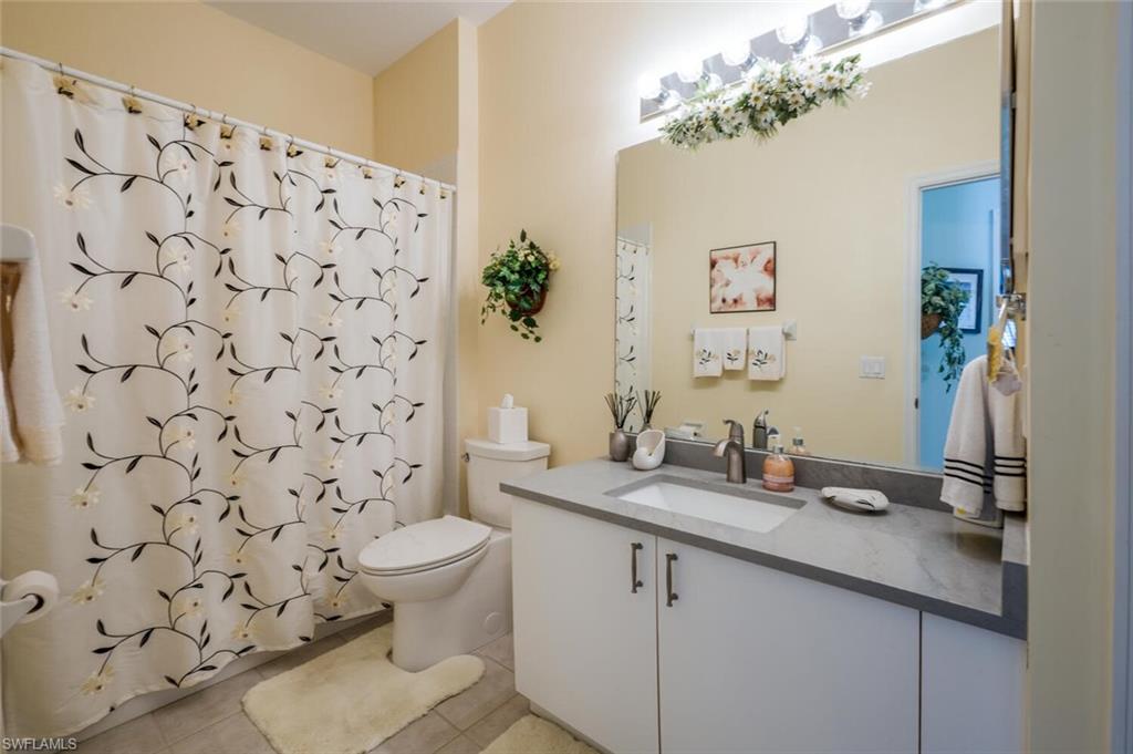 5265 Birmingham DR Unit: 102