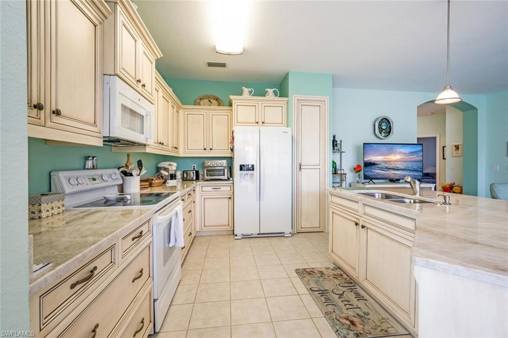 5265 Birmingham DR Unit: 102